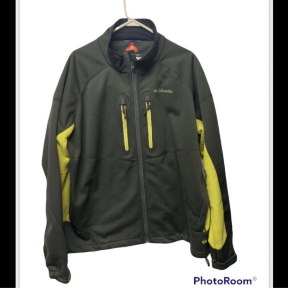 Men’s Columbia jacket‎